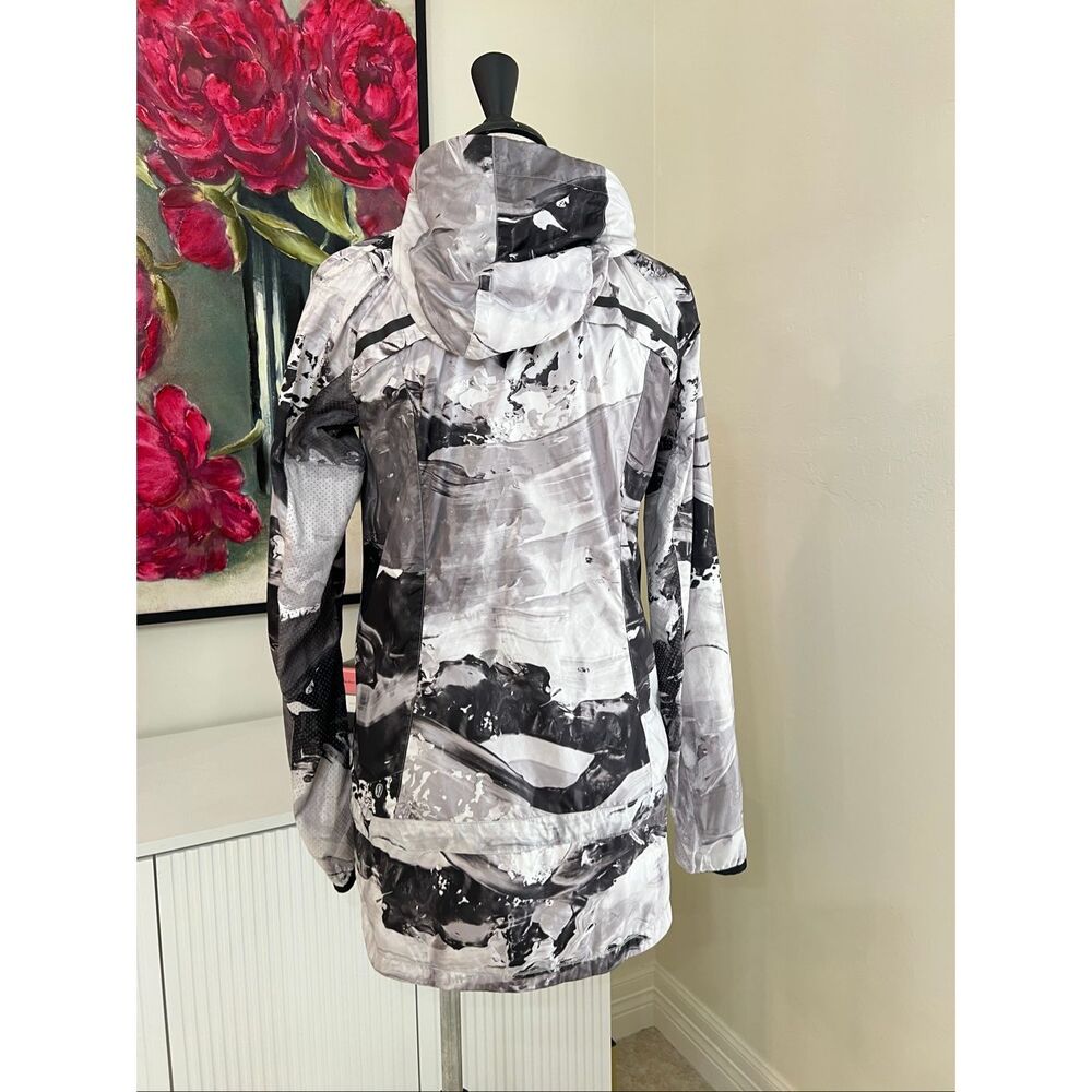Lululemon Womens Biggie Pigment Wave Miss Misty Jacket II Black and White Size 4 - Picture 4 of 9